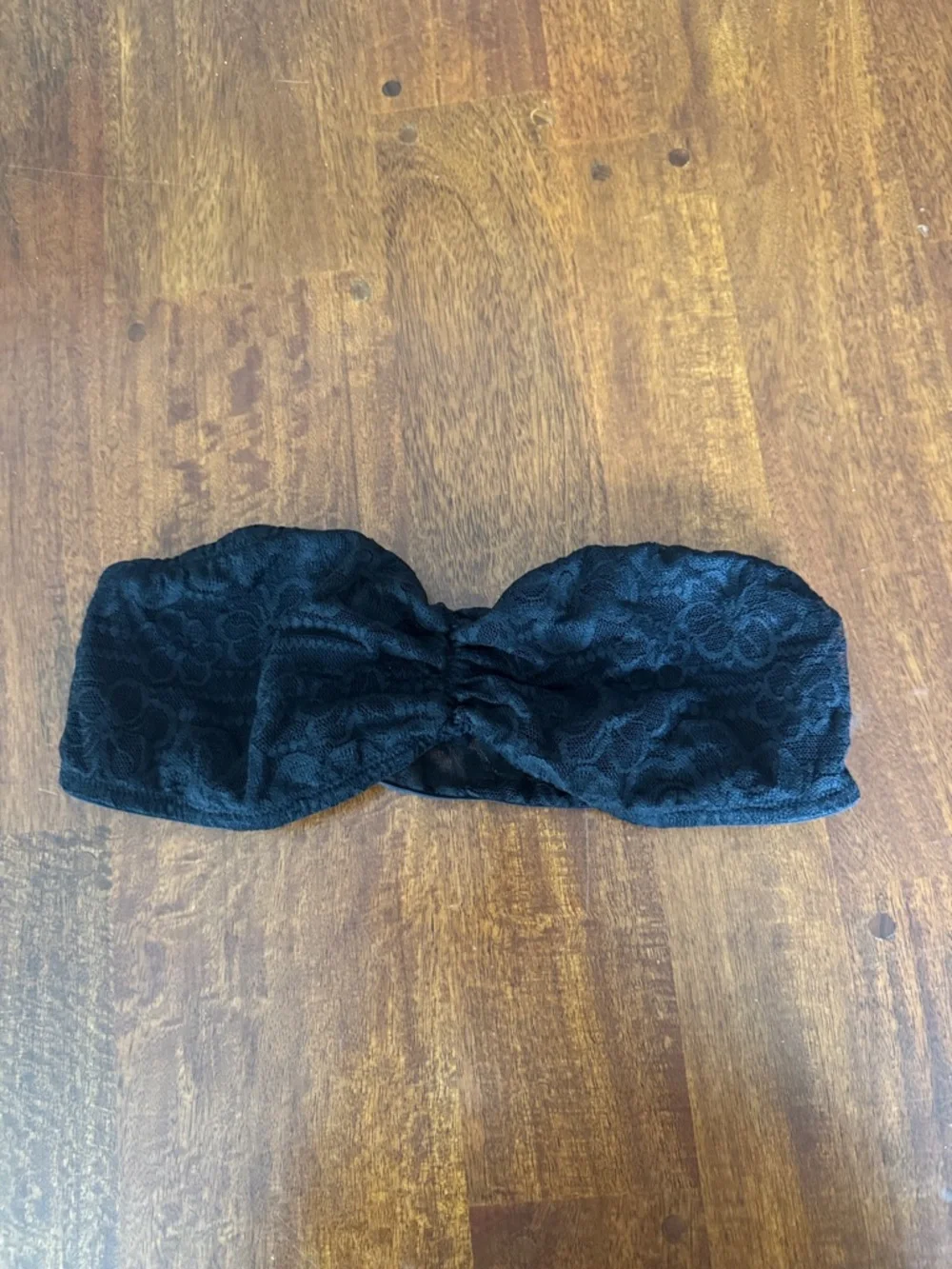 Pink by Victorias Secret Black Lace Strapless Bandeau Bralette size L